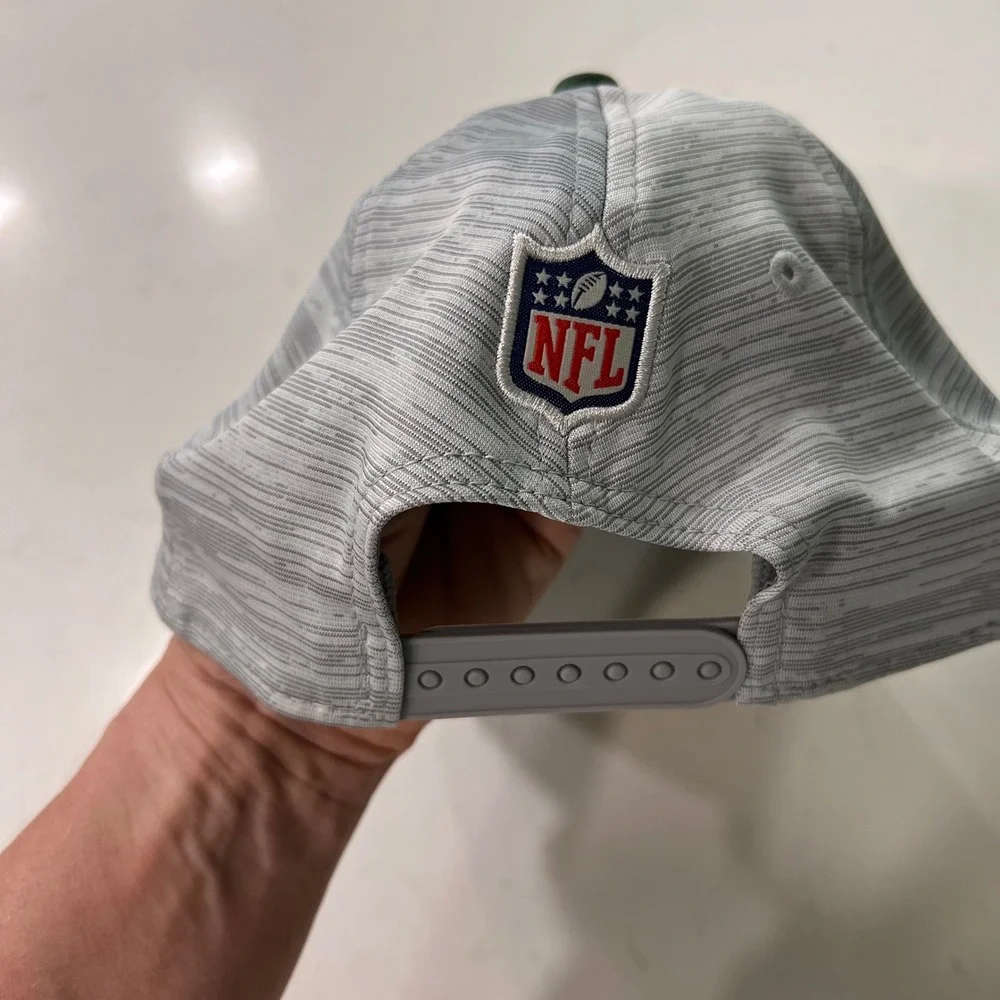 New Era 9FORTY Green Bay Packers NFL Snapback Hat Grey Green Heathered Cap